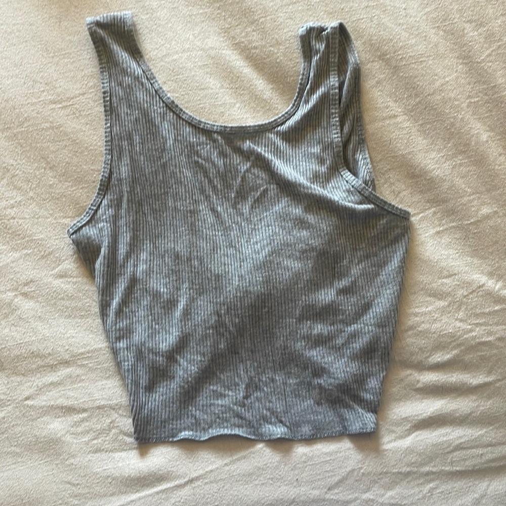 Alo crop top tank